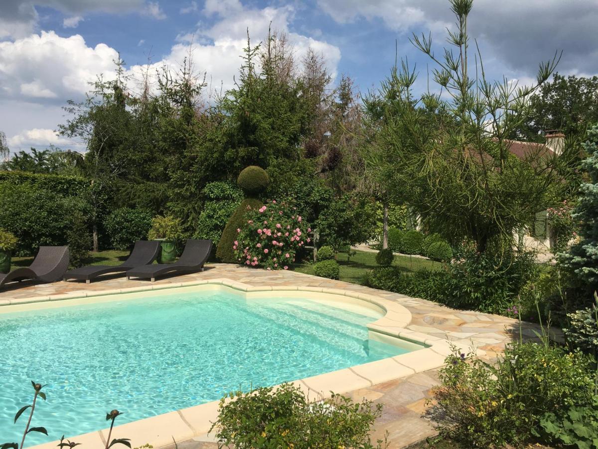 La Grande Poterie Hotell Coulandon Exteriör bild
